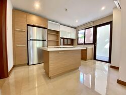 Lornie Road (D11), Terrace #569734561
